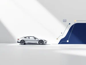 Luxe auto silhouet met calculator icoon en pijlen in marineblauw en zilver voor automotive leasing diensten